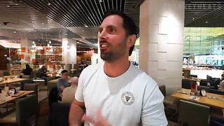 MAN vs Biggest BUFFET in Las Vegas ????????