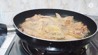 THE EASIEST BUFFALO CHICKEN WINGS RECIPE_SUPER CRISPY AND YUMMY