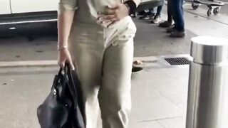 Raveena Tandon looks Stylish as Spotted at Airport #raveenatandon #short #youtubeshort #shorts #trending #viral #shortvideo
