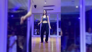 Indian Girl Jahnvi Motwani Dance 11