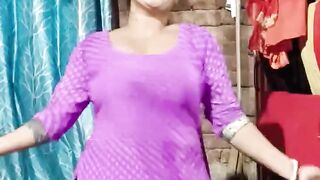 আনার আপেল বাগানে কি হয়েছে