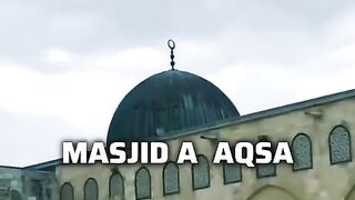 Oldest_Mosque_in_This_World(480p).