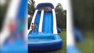 Meilleures 25 Chute Drôle : Rire à Gorge Déployée
