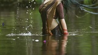 পদ্মের বন...কি অদ্ভু্ত সুন্দর।