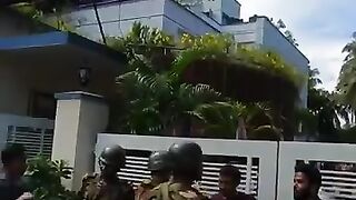 Tangail passport office er dalalder sasti