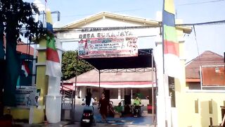 Hiburan Pinggir Jalan