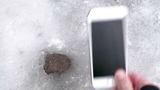 Издеваюсь над айфоном жены ????????