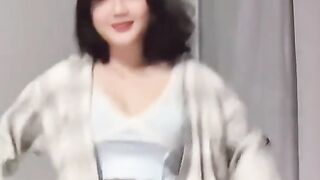 Semangat bebeb ku
