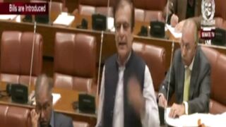 Shibli Faraz Got Emotional in Senate
