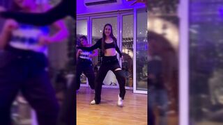 Indian Girl Jahnvi Motwani Dance 12