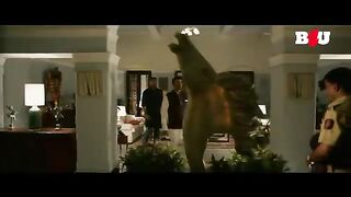 Hrithik Roshan Kills Yami Gautam's Rapist Kaabil Rohit Roy, Ronit Roy B4U
