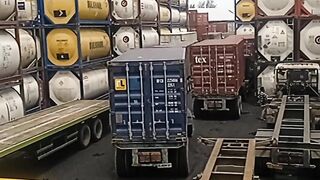 Kepadatan didalam suatu kegiatan bongkar muat depo container