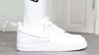 How to lace shoes