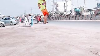 Itna bhad admi