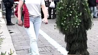 #FUNNY VIDEOS. Try not to laugh.18.The most entertaining disaster you’ll ever see!