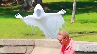 #FUNNY VIDEOS. Try not to laugh.29.This video didn’t go as planned, and it’s hilarious!