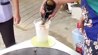 Ice coca cola