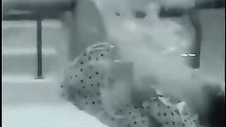 সে আমারে আমার হতে দেয় না ????????