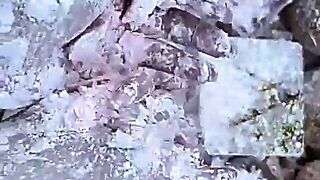 Purely Sattisfaying Squishing ASMR vidios