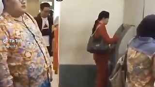 Beberapa kali ditonton masih aja ngakak