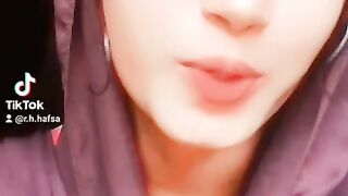 কাজ করতে চাইলে whatsapp নাম্বার 01733560995