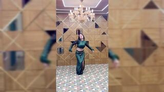 Indian Girl Isha Malvya Dance 4