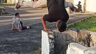 Teruslah berlatih.