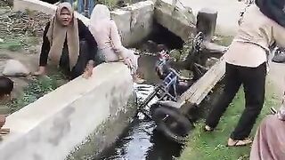 Kejadian lucu 2