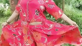 বাতাসে দোল খাচ্ছেন ডা.সাবরিনা ????
