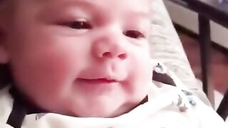 Funny Baby Videos playing 2