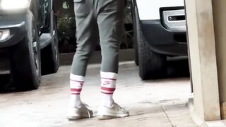 Saif Ali Khan spotted outside his residence #saifalikhan #short #shorts #trending #viral #bollywood #viralshorts