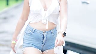 Amazing Girl Dance 4