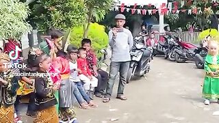 HUT Ri 2