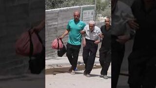 Palestinians evacuate their homes in Jenin amid Israeli West Bank raid