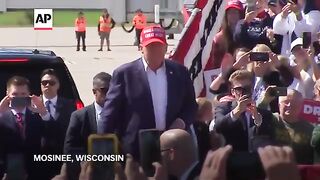 Rally attendee faints in the middle of Trump speech in Wisconsin