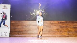 Indian Girl Shivika Singh Dance 16