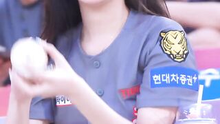 Cheerleader Dance 2