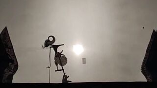 Wisanggeni Fight || Shadow Puppet Performance