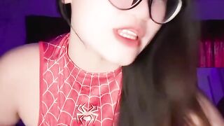 Women Spider
