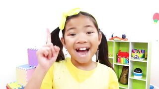 Colorful Gumball Machine and sweets candy toys for kids
