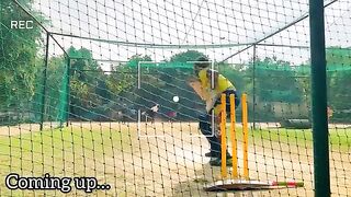 India hold their nerve to win ODI