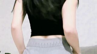 Unleashing Fire on the Dance Floor! Watch Her Rock It