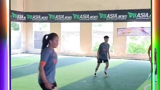 play football well and correctly