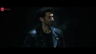 Saansein_Dene_Aana_-_OM___Aditya_Roy_K,_Sanjana_S___Raj_Barman,_Palak_Muchhal,_Chirantan_B,_Manoj_Y(1080p).