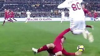 Ronaldinho megical skills
