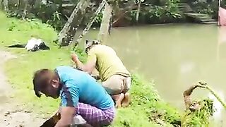 বিটলার_বিটলামি_দেখেন_#viral_#comedy_#কcomedy_#funny_#trending_#shorts_#viral_#funny(360p).