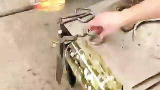 The_videographer_didn’t_hold_back_in_this_one_