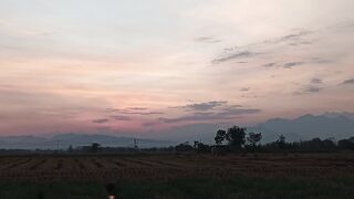 AWAN BERSERAKAN BAK KEHIDUPAN