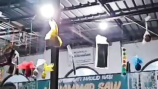 apakah gerangan diatas itu