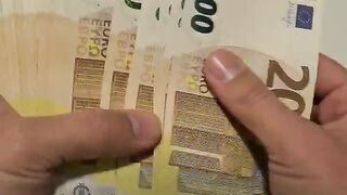 Italian money